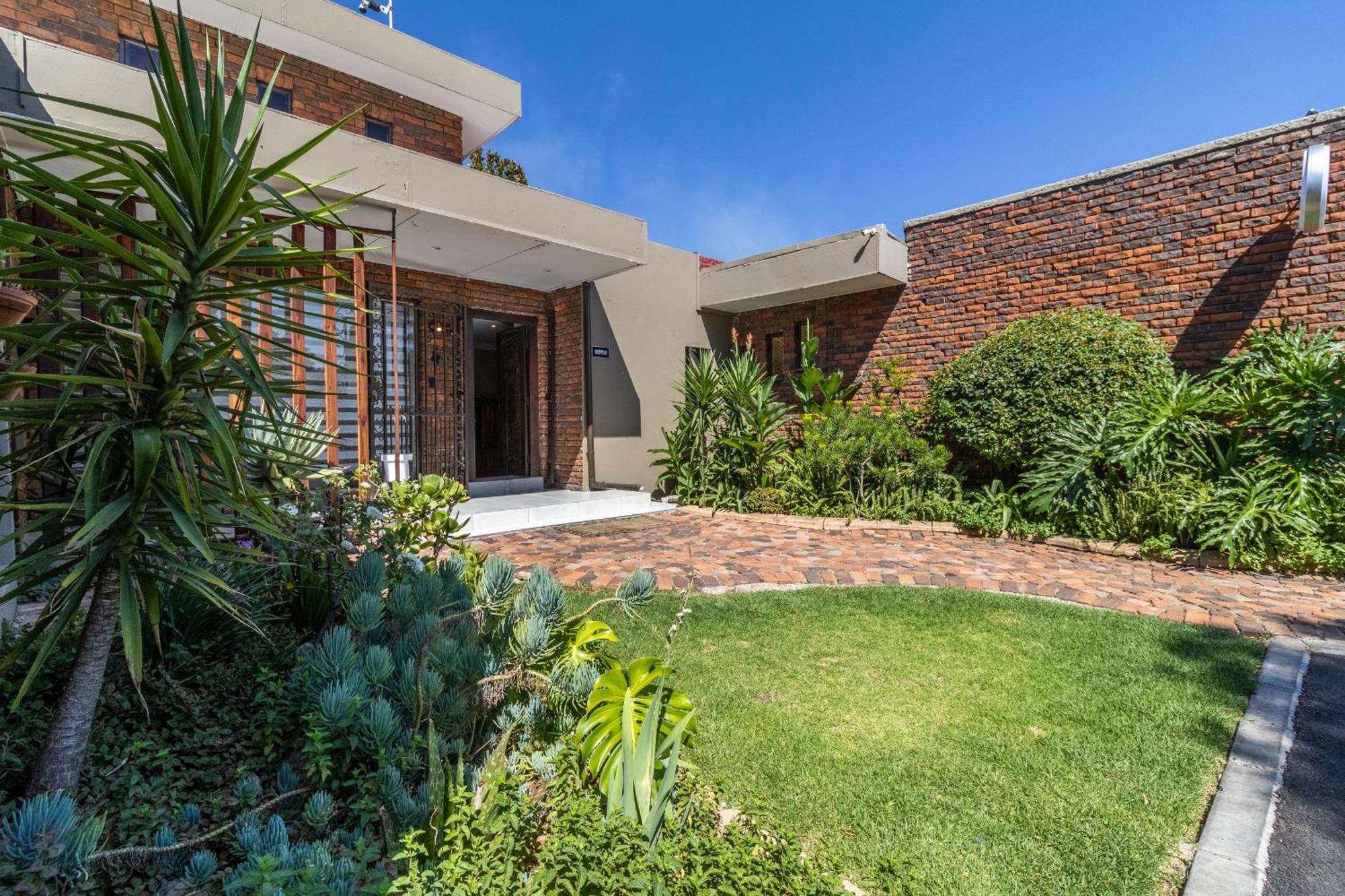 Bosveld In Die Stad 2 Guesthouse Alberton Exteriér fotografie